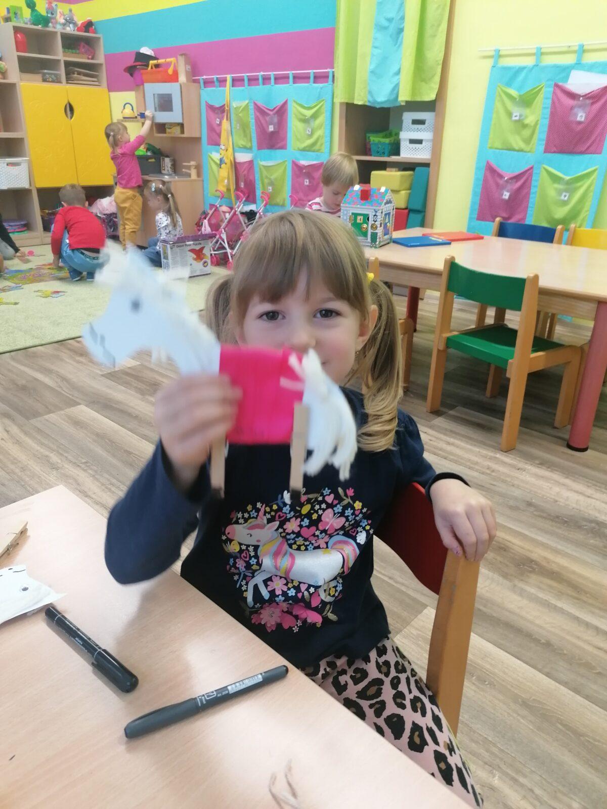 Tvořeníčko, tvoření: sv. Martin- koníčci :-) - 51