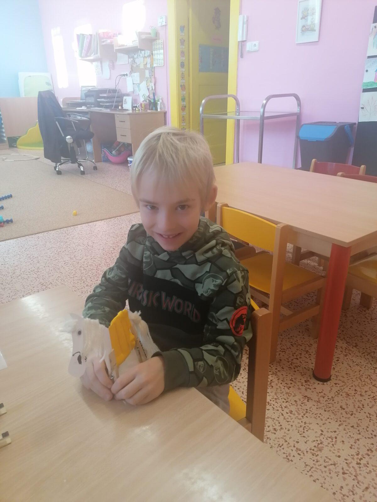 Tvořeníčko, tvoření: sv. Martin- koníčci :-) - 90