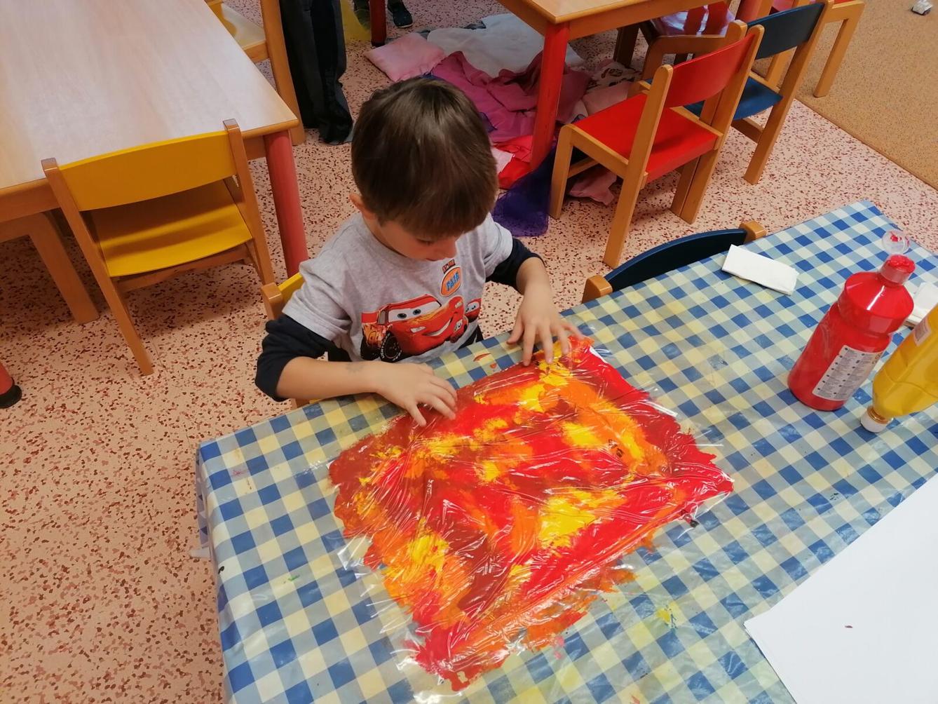 Tvořeníčko, tvoření: Sovičky "čarování s barvami" :-) - 17