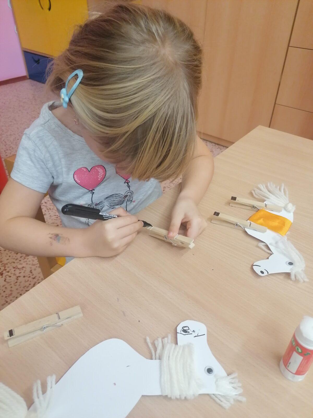 Tvořeníčko, tvoření: sv. Martin- koníčci :-) - 97