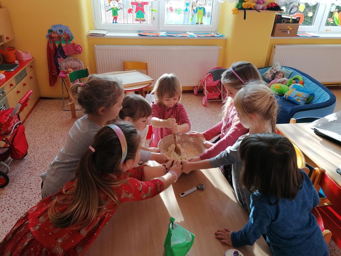 Pečeníčko, pečení: SVATOMARTINSKÉ ROHLÍČKY - 8