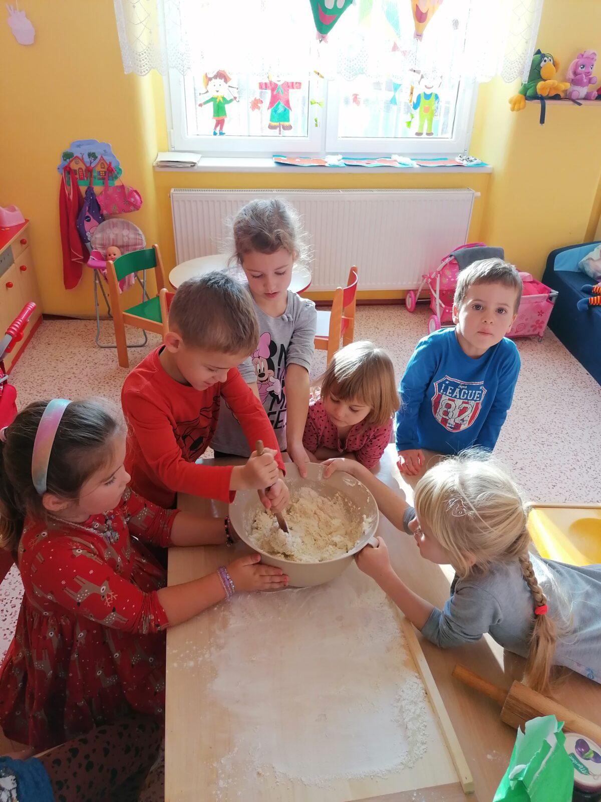 Pečeníčko, pečení: SVATOMARTINSKÉ ROHLÍČKY - 10