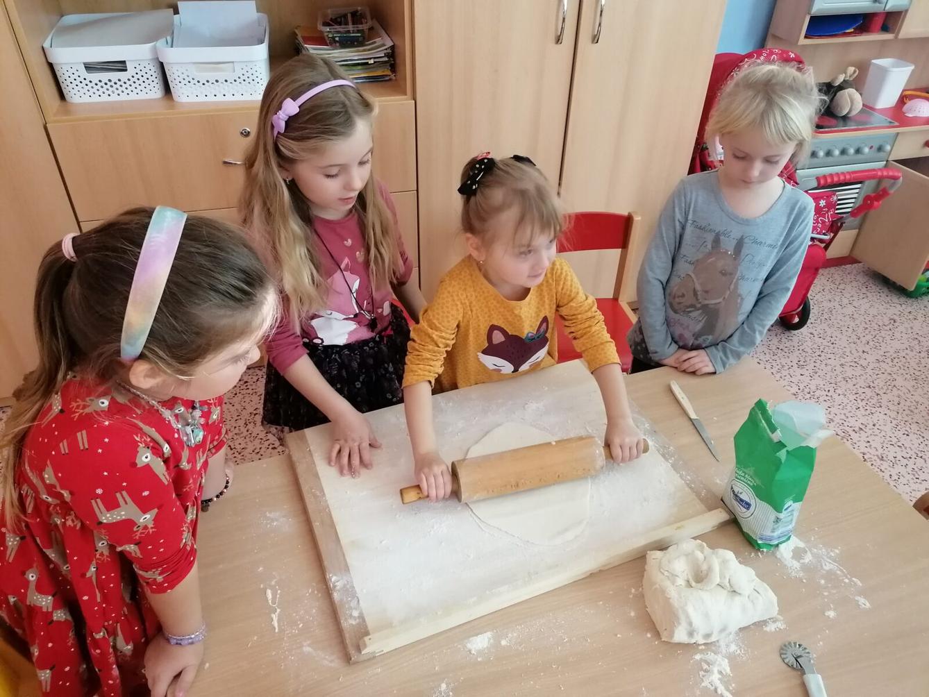 Pečeníčko, pečení: SVATOMARTINSKÉ ROHLÍČKY - 24