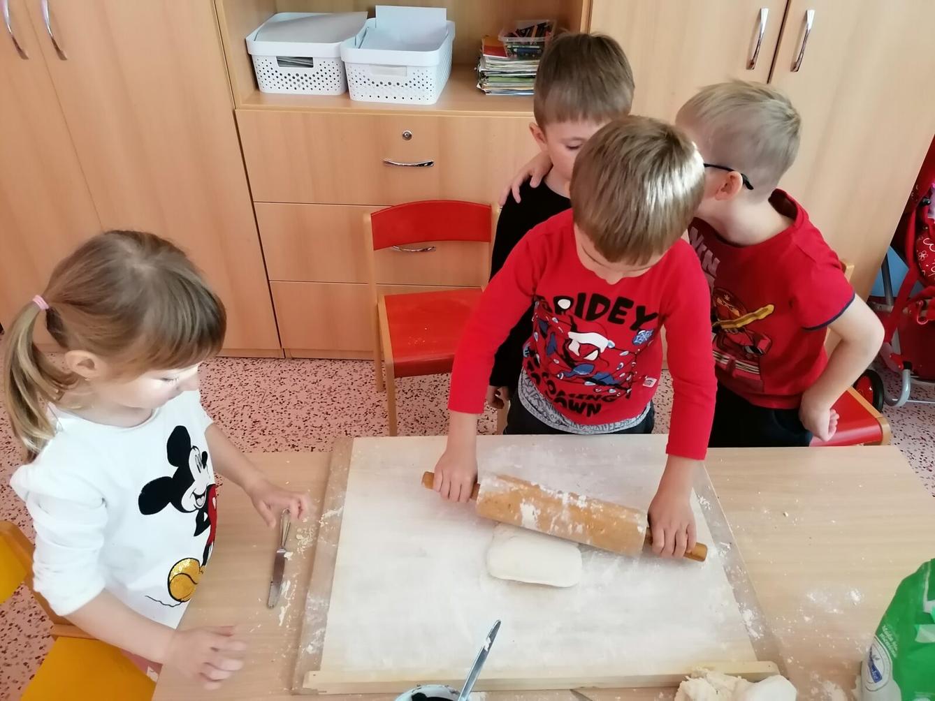 Pečeníčko, pečení: SVATOMARTINSKÉ ROHLÍČKY - 31