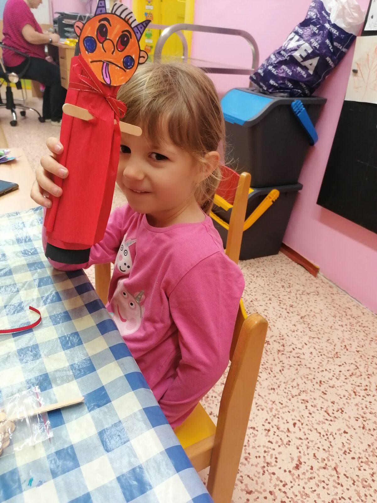 Tvořeníčko, tvoření: vyrábíme čertíky :-) - 19