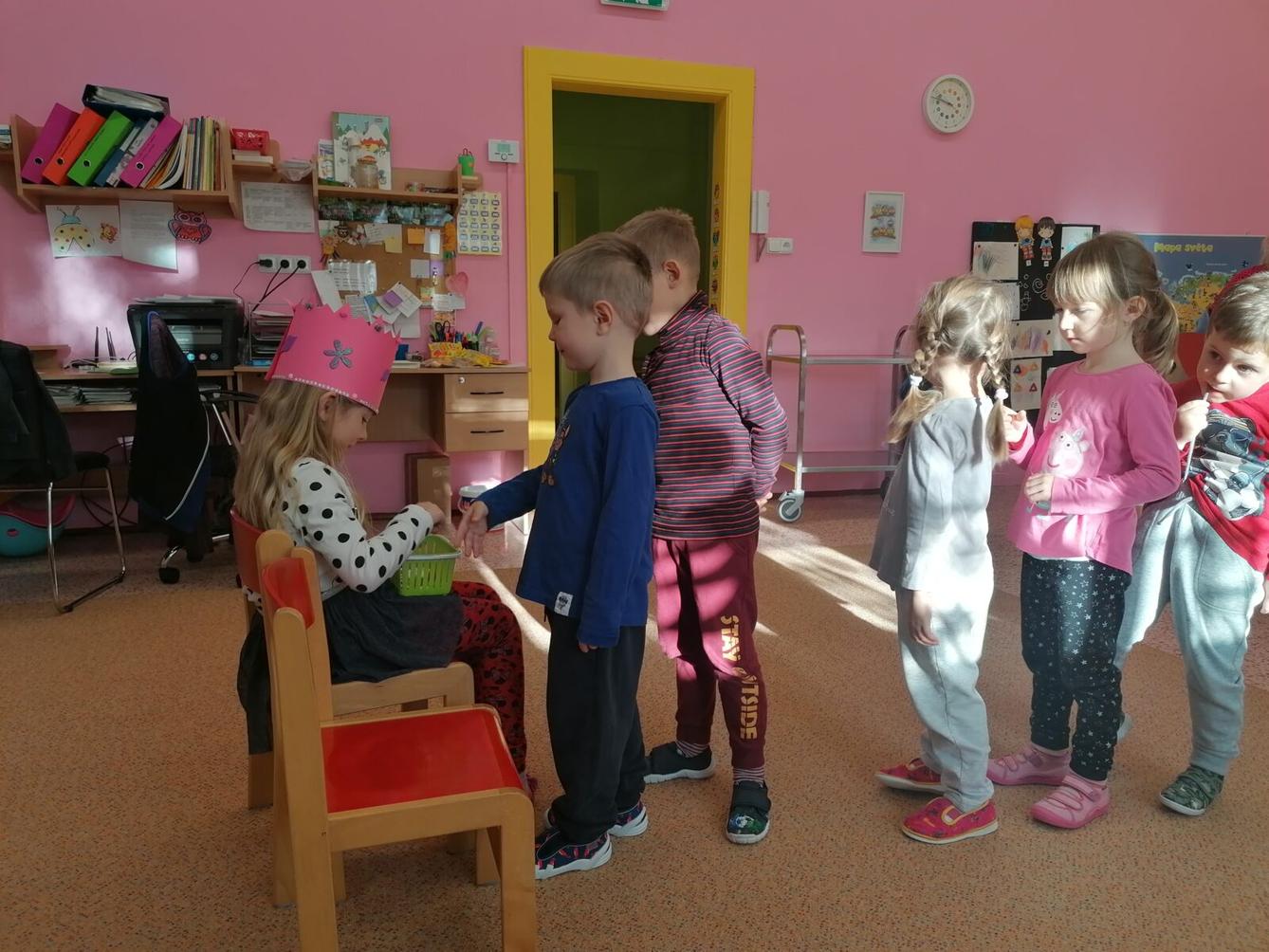 Slavíme: Stelinka měla narozeniny :-) - 12