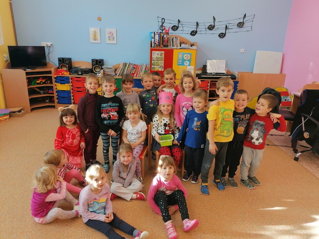 Slavíme: Stelinka měla narozeniny :-) - 17