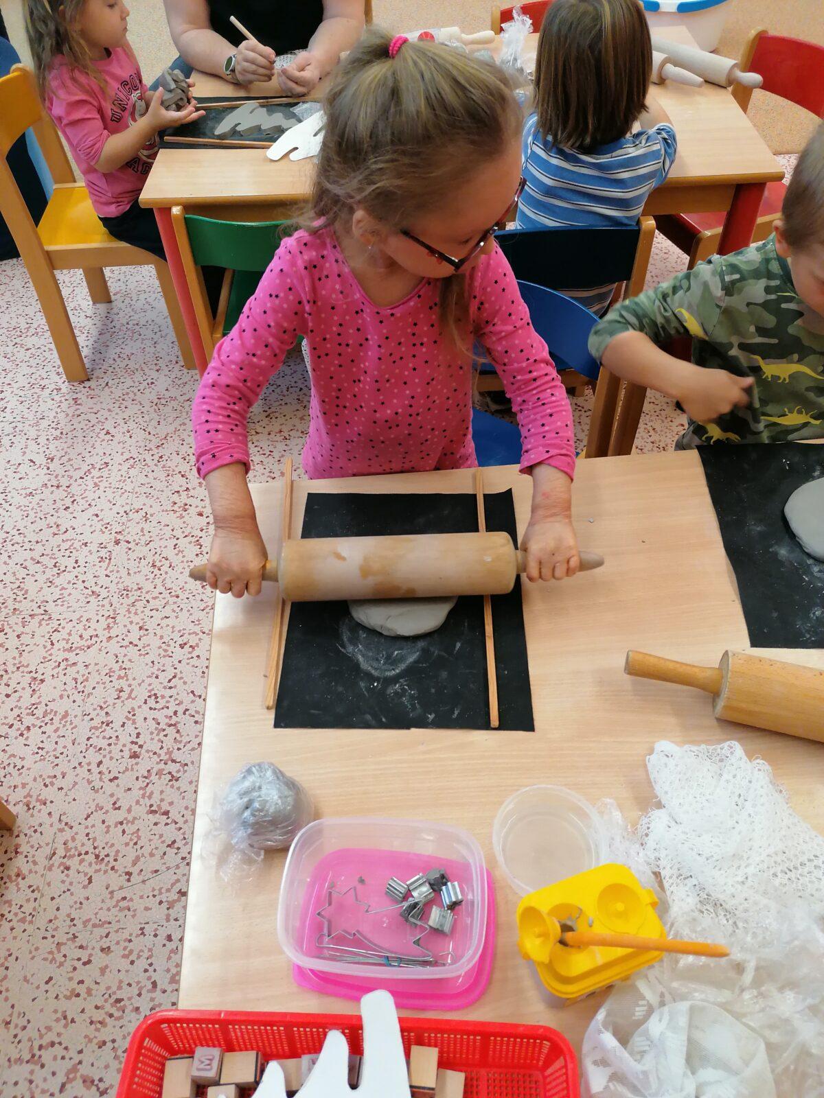 Keramická dílnička ve školce :-) - 30