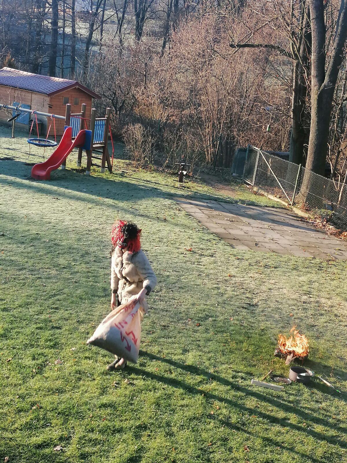 ČERTOVSKÁ BESÍDKA V MŠ :-) - 4