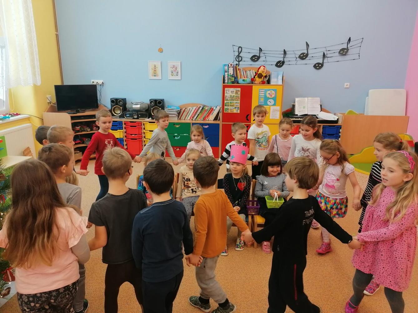 Slavíme: Klárka- narozeniny, Lucinka a Julinky - svátky :-) - 4