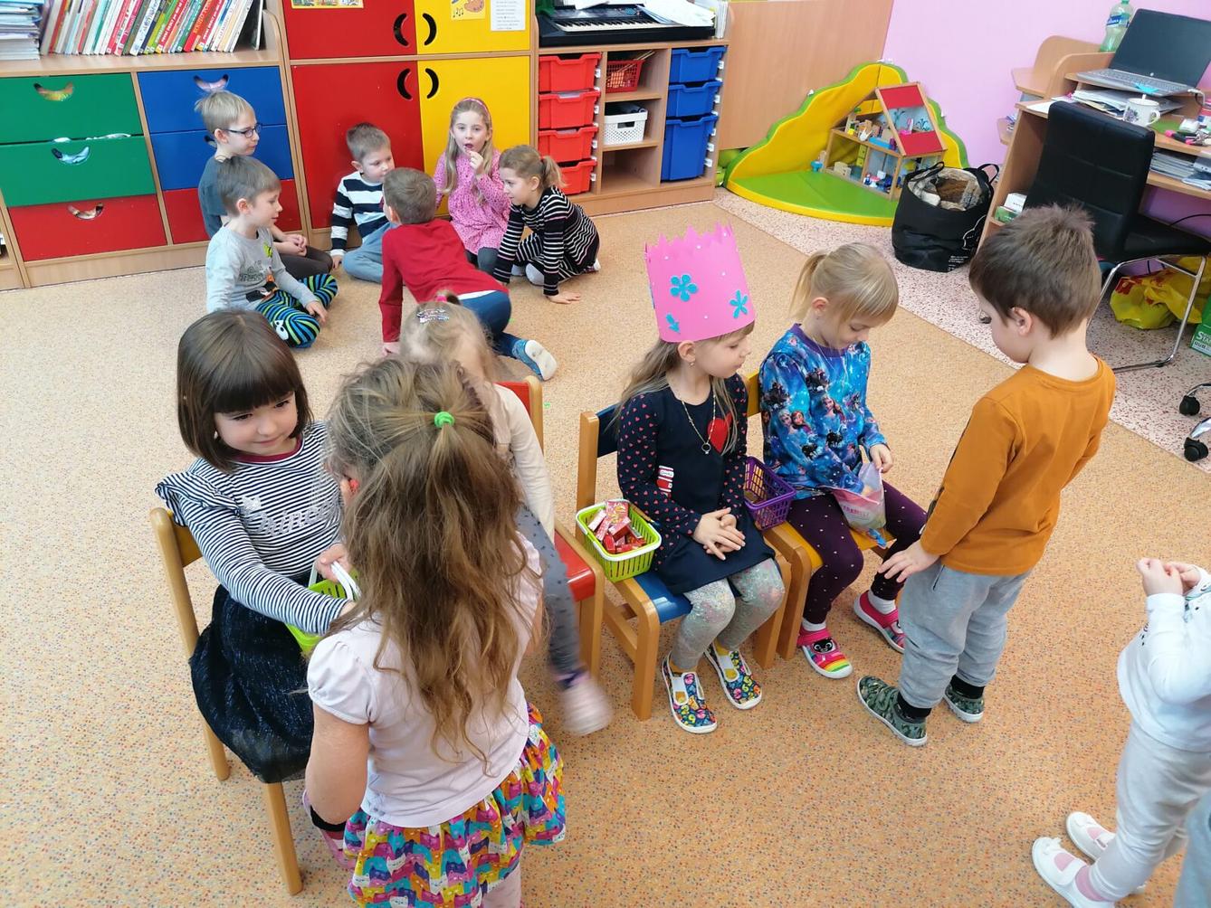 Slavíme: Klárka- narozeniny, Lucinka a Julinky - svátky :-) - 13