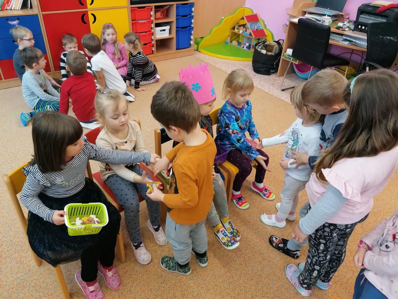 Slavíme: Klárka- narozeniny, Lucinka a Julinky - svátky :-) - 14