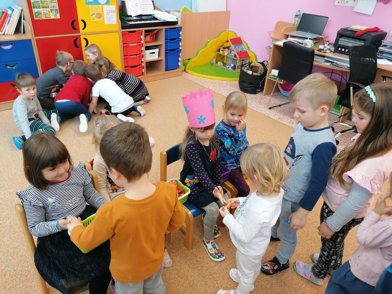 Slavíme: Klárka- narozeniny, Lucinka a Julinky - svátky :-) - 15