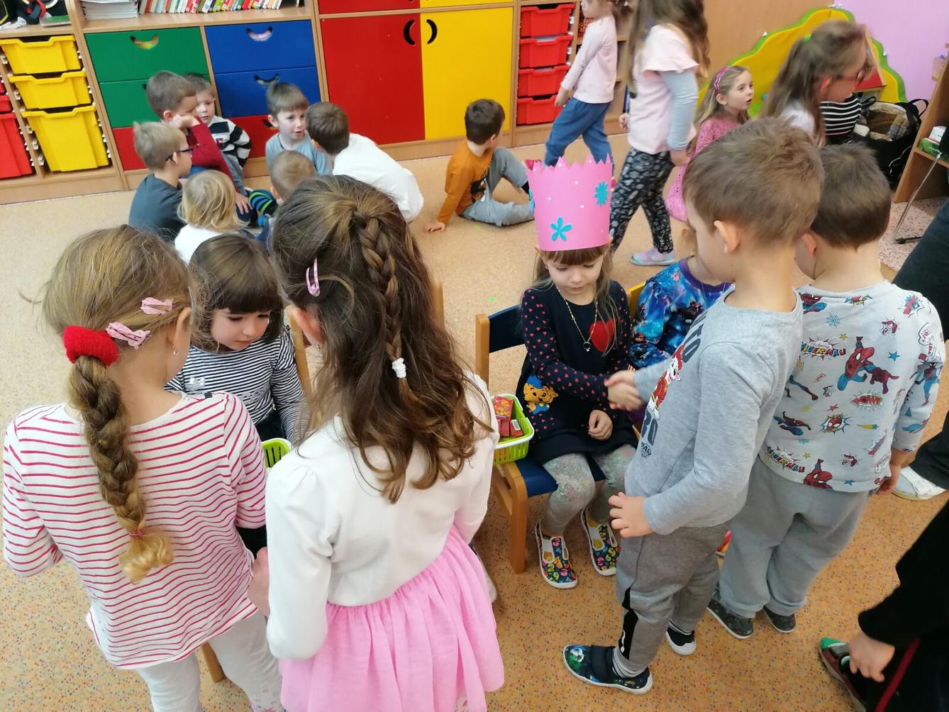 Slavíme: Klárka- narozeniny, Lucinka a Julinky - svátky :-) - 19