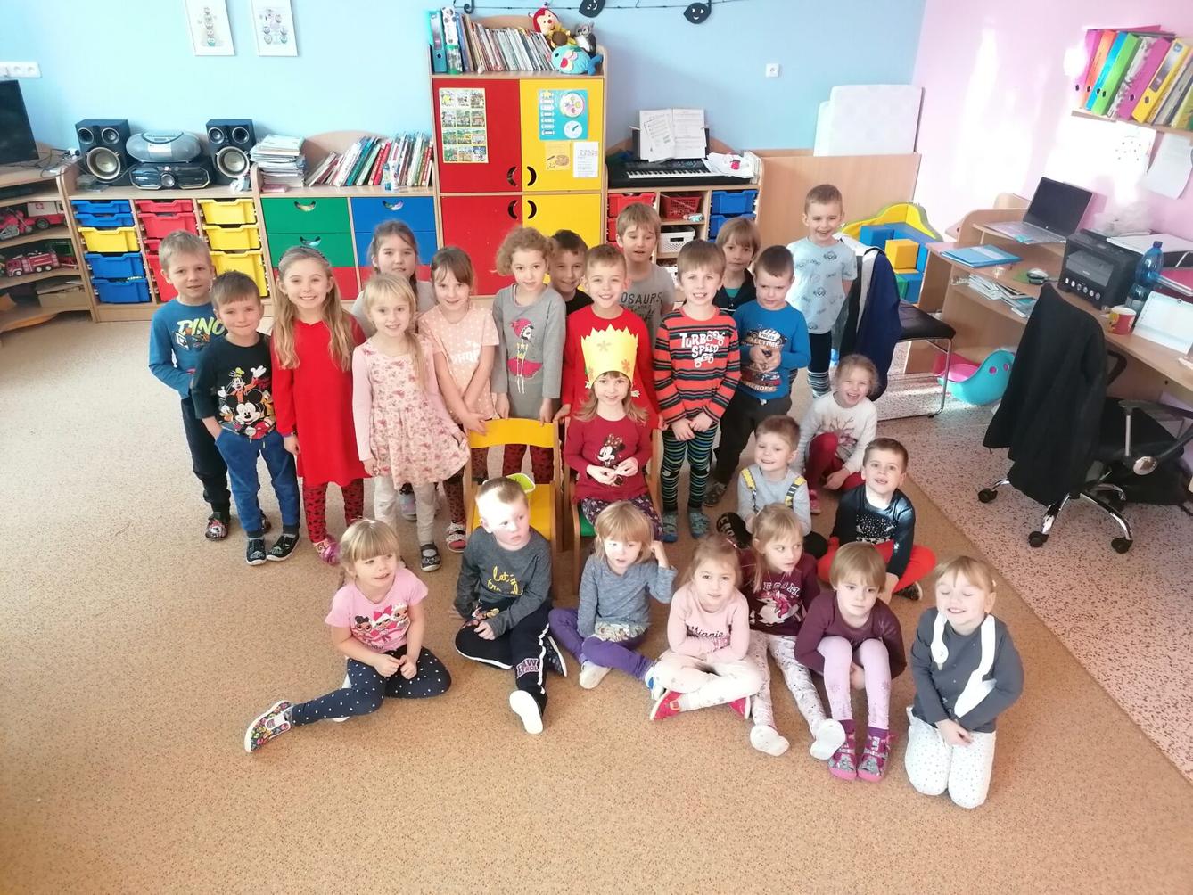 Slavíme: Anitka měla narozeniny :-) - 12