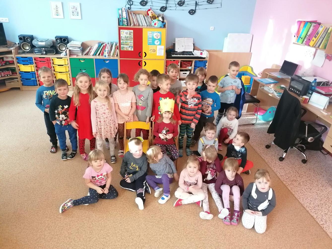 Slavíme: Anitka měla narozeniny :-) - 13