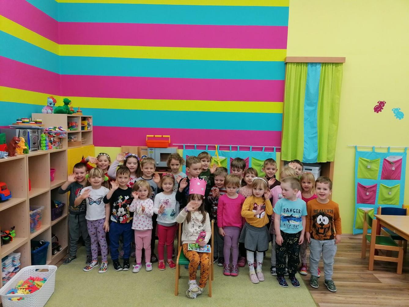 Slavíme: Vanesska měla narozeniny :-) - 16