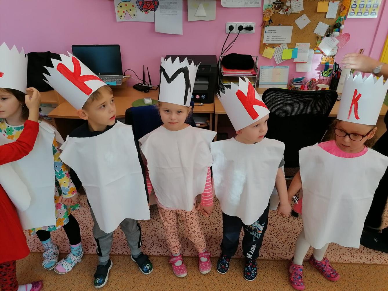 HRAJEME SI NA TŘI KRÁLE :-) - 12