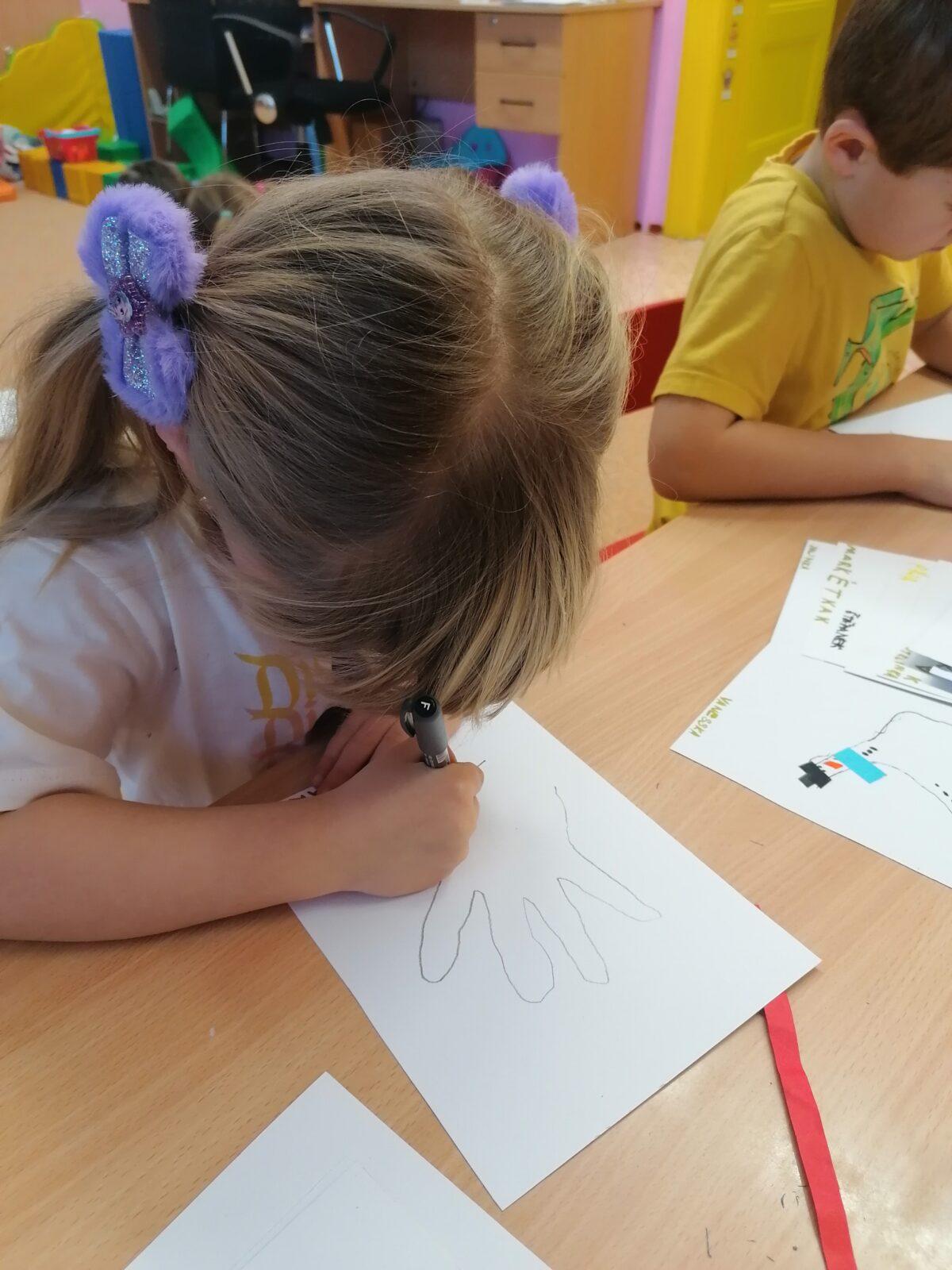 Tvořeníčko, tvoření: "Sněkulák", rodinka sněhuláků :-) - 33