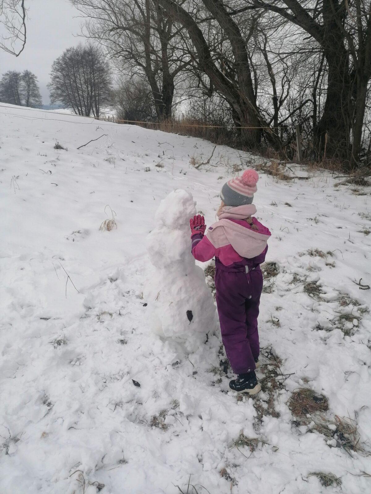 Dovádíme ve sněhu!!!!! :-) - 16