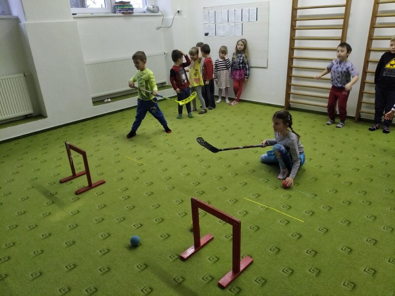 broučci a sovičky: zimní radovánky-olympiáda (1) - 22