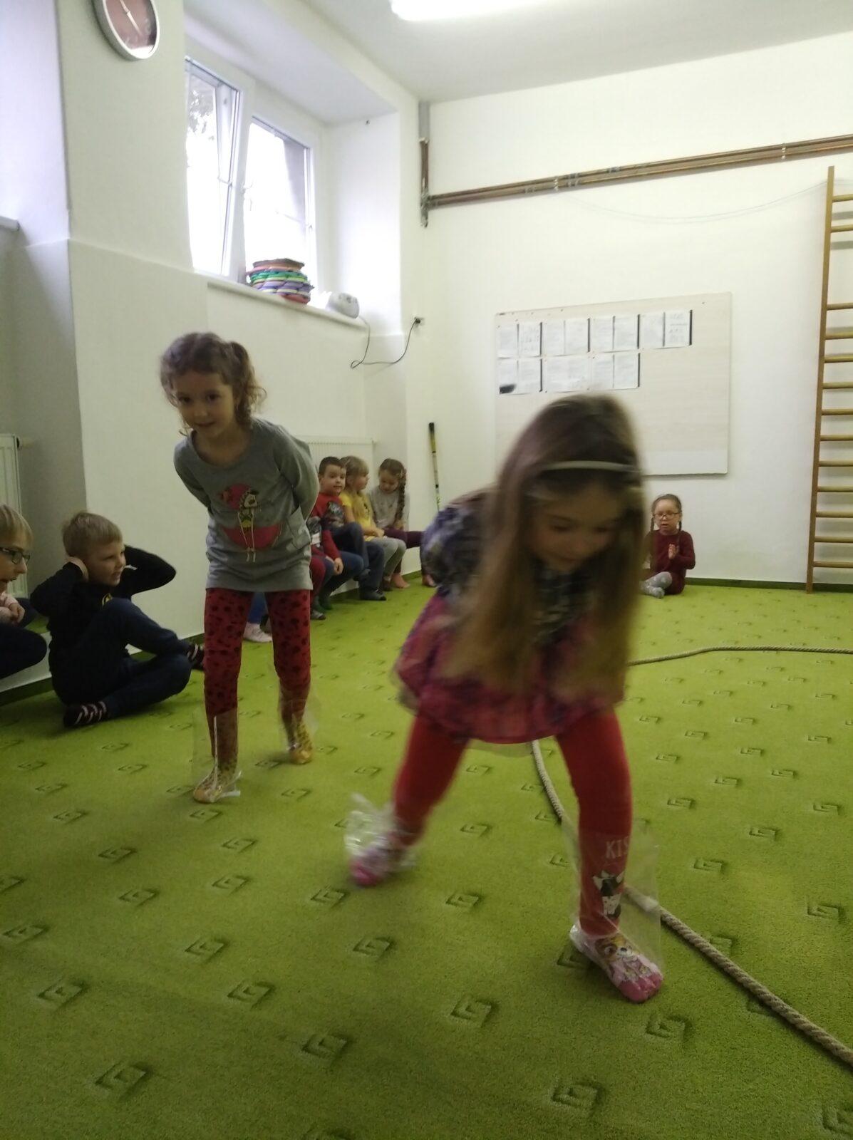 broučci a sovičky: zimní radovánky-olympiáda (1) - 40