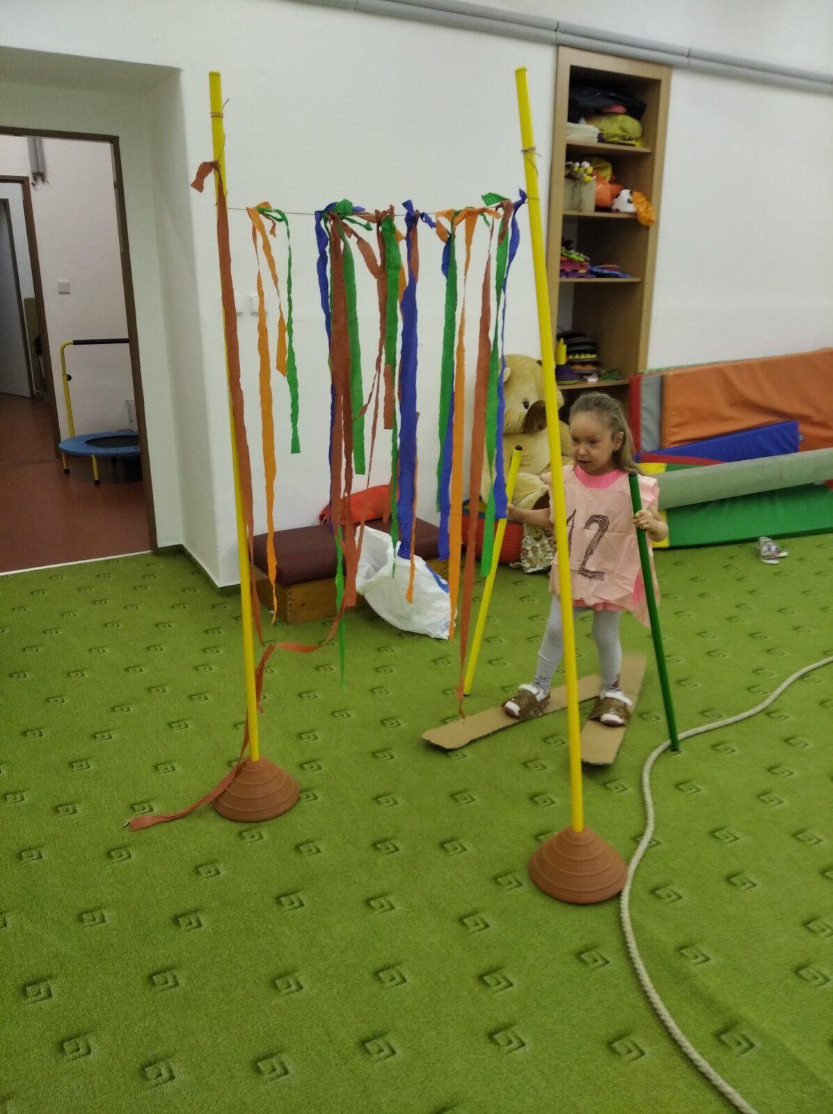 broučci a sovičky: zimní radovánky-olympiáda (1) - 53