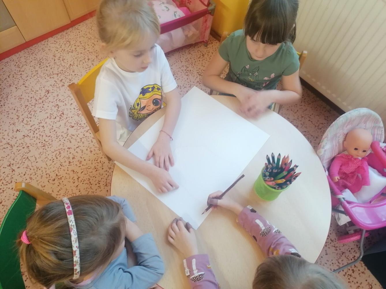 "Zvířátka a ptáčci v zimě" - skupinové práce :-) - 12