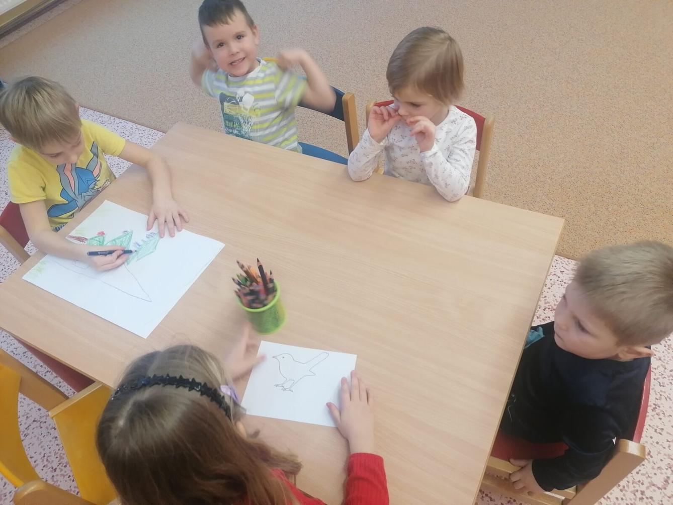 "Zvířátka a ptáčci v zimě" - skupinové práce :-) - 17