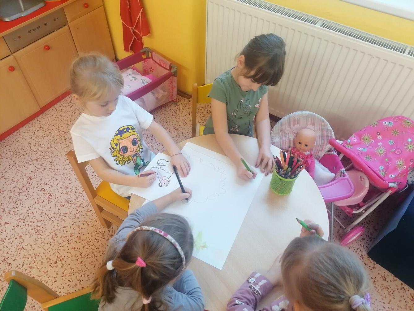 "Zvířátka a ptáčci v zimě" - skupinové práce :-) - 18