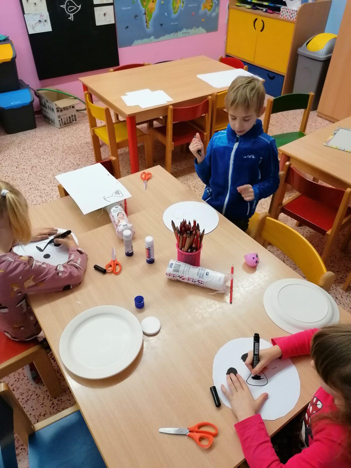 "Zvířátka a ptáčci v zimě" - skupinové práce :-) - 48