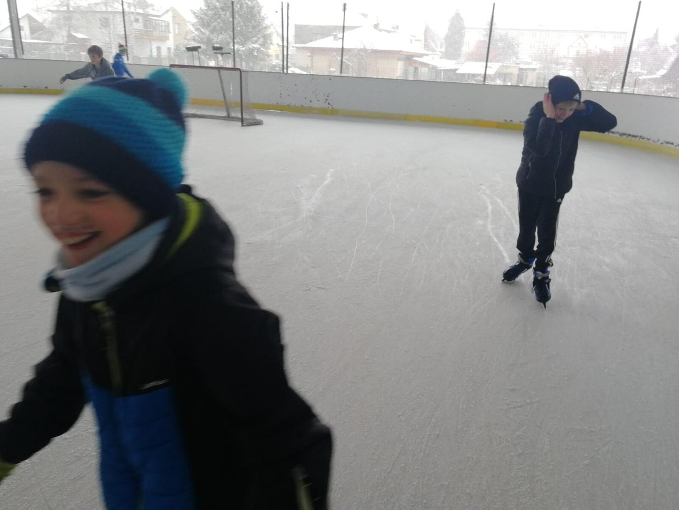 Radost na bruslích - 1. 2. 2022 - 19