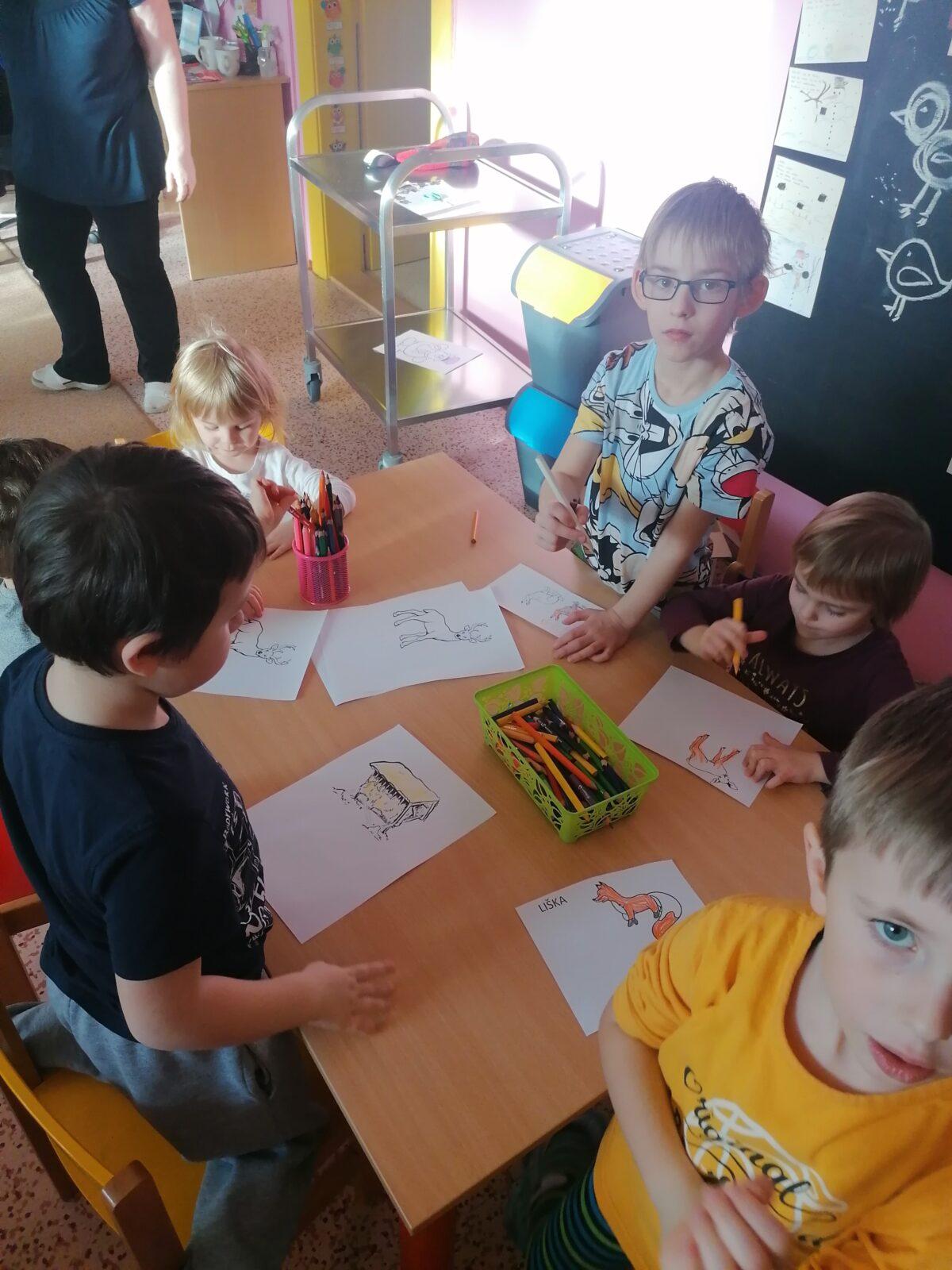 "Zvířátka a ptáčci v zimě" - skupinové práce :-) - 107