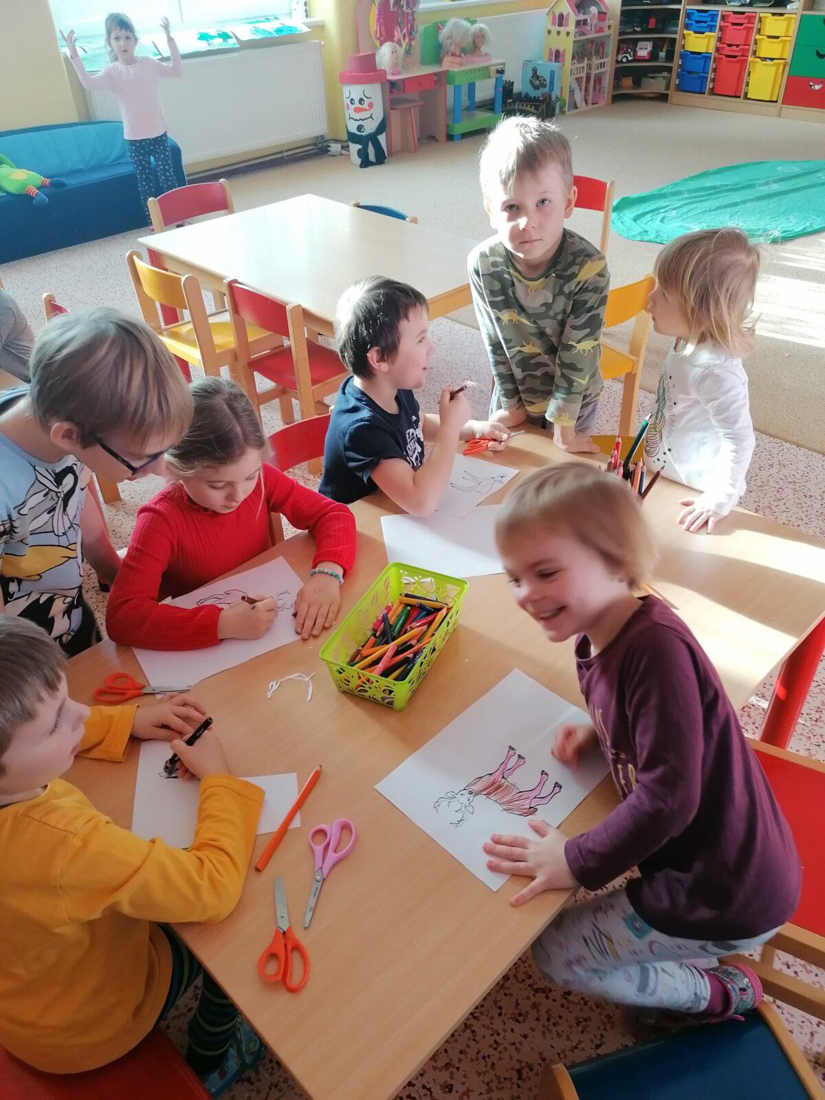 "Zvířátka a ptáčci v zimě" - skupinové práce :-) - 117