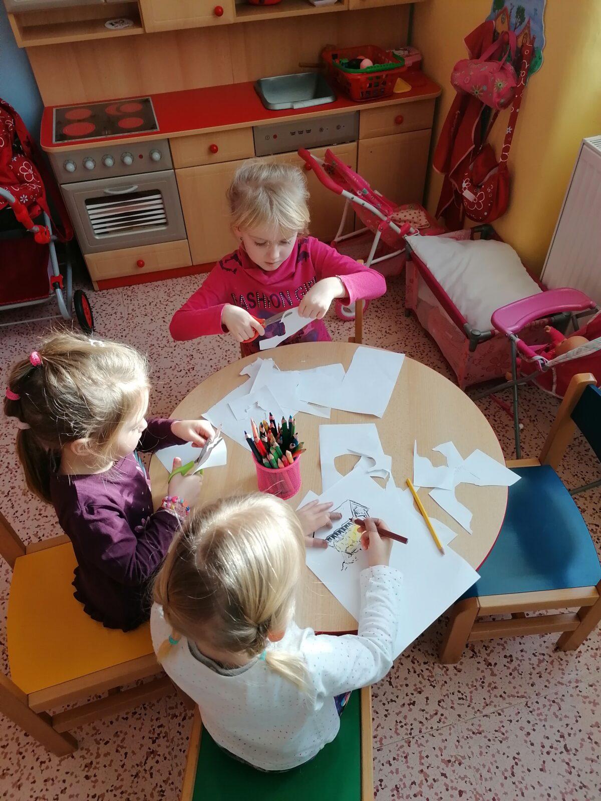 "Zvířátka a ptáčci v zimě" - skupinové práce :-) - 118