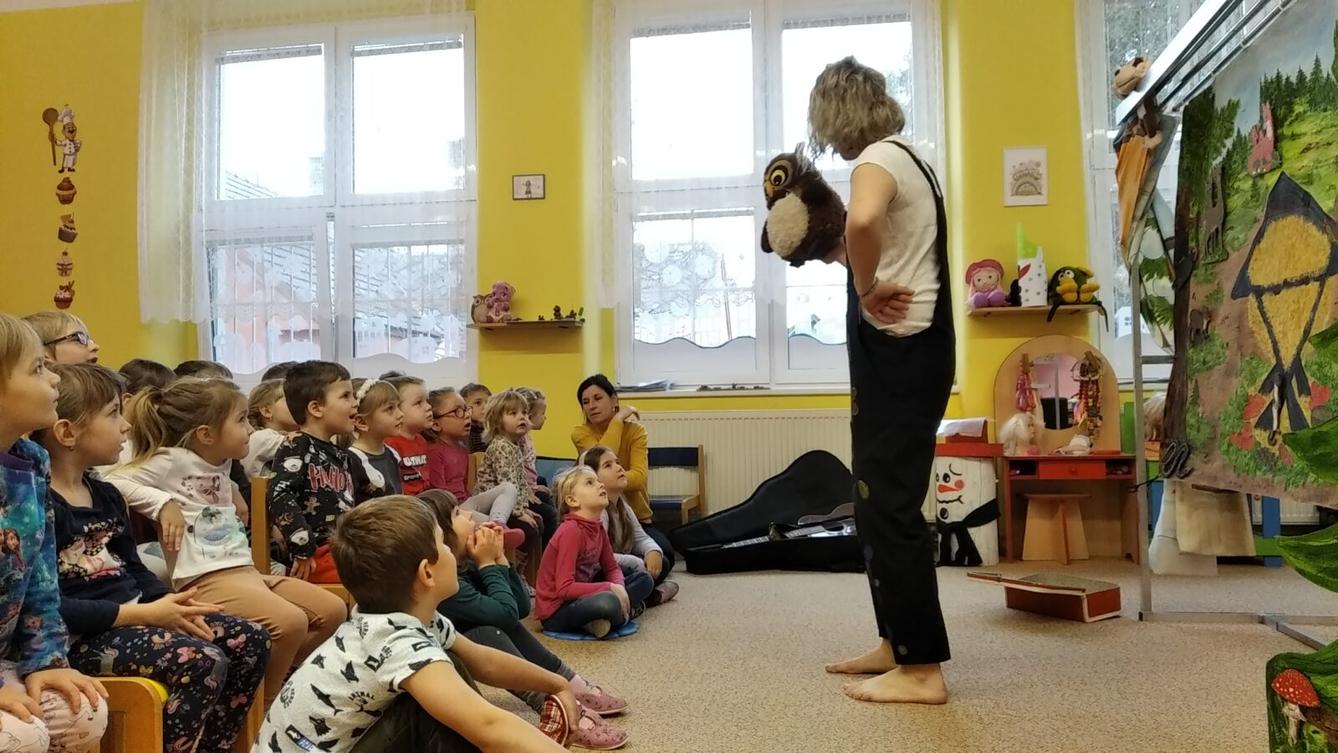 Divadlo v mš - "s Bohoušem po lese" - 9