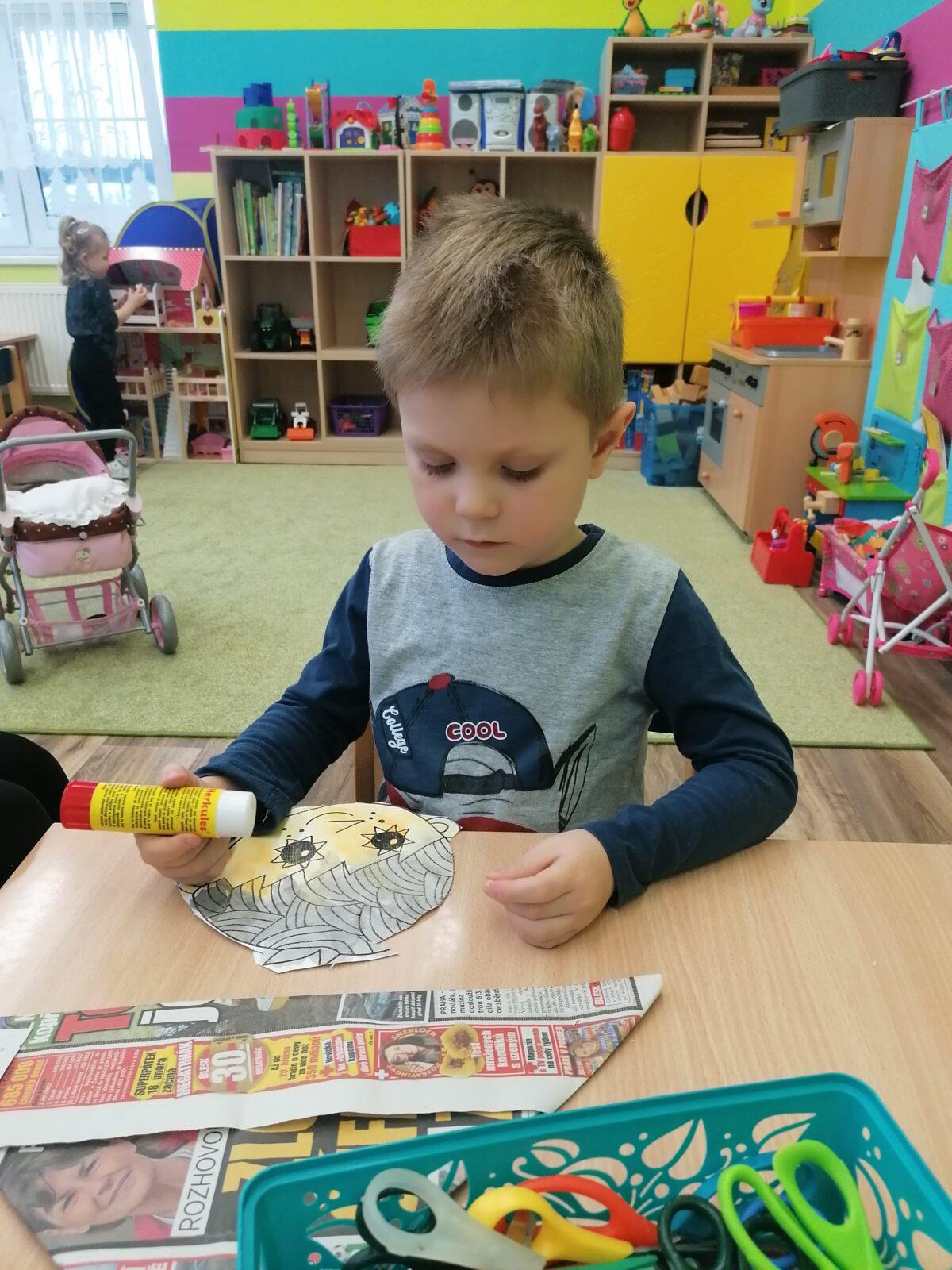 Broučci, tvořeníčko tvoření: "Z pohádky do pohádky" :-) - 20