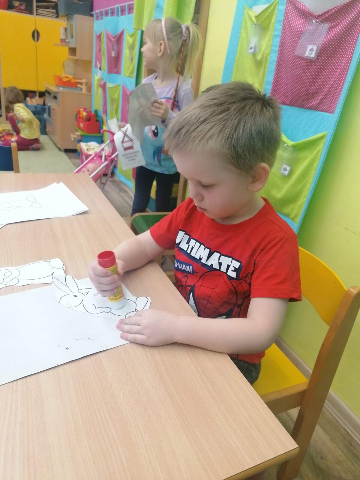 Broučci, tvořeníčko tvoření: "Z pohádky do pohádky" :-) - 65