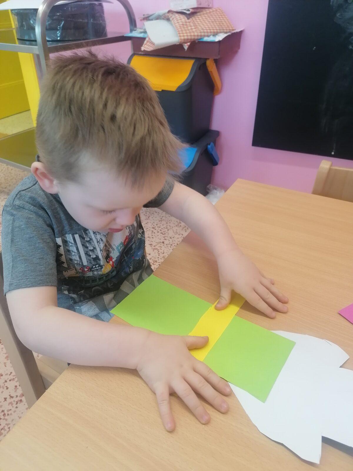 Broučci: tvořeníčko, tvoření: "karneval" :-) - 12