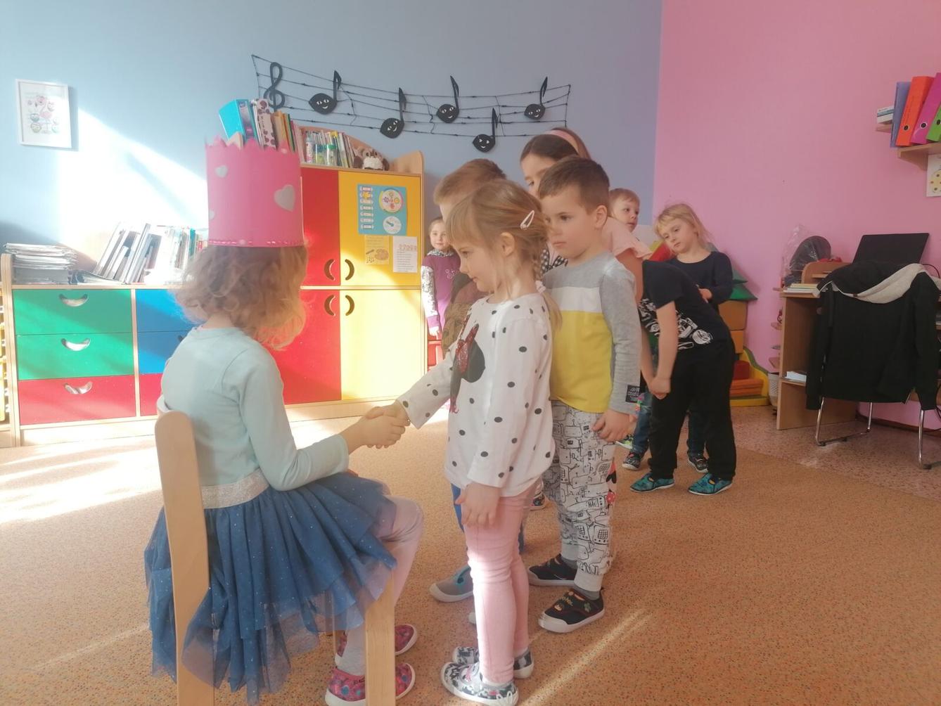 Slavíme: Laurinka měla narozeniny :-) - 9