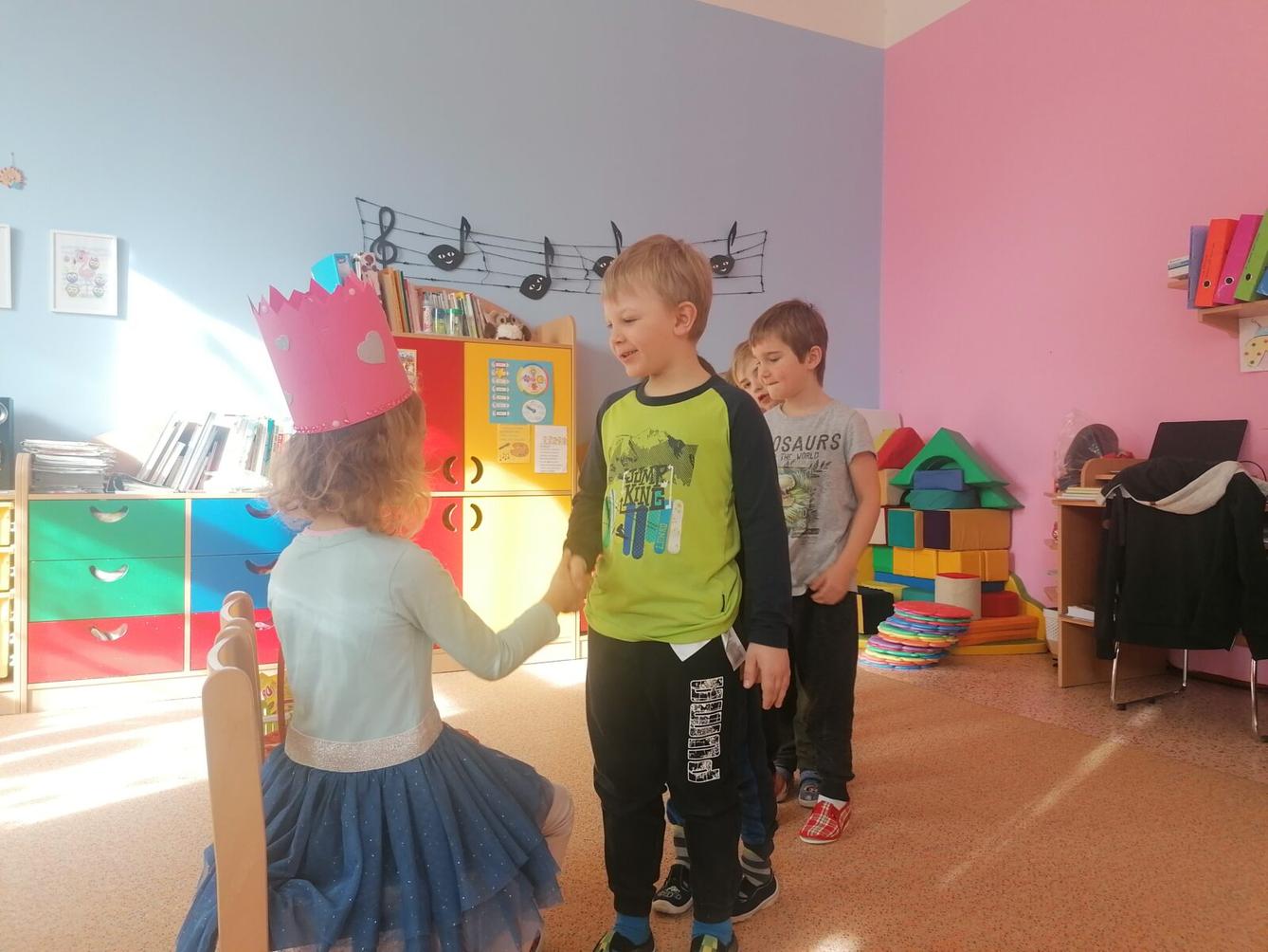 Slavíme: Laurinka měla narozeniny :-) - 13