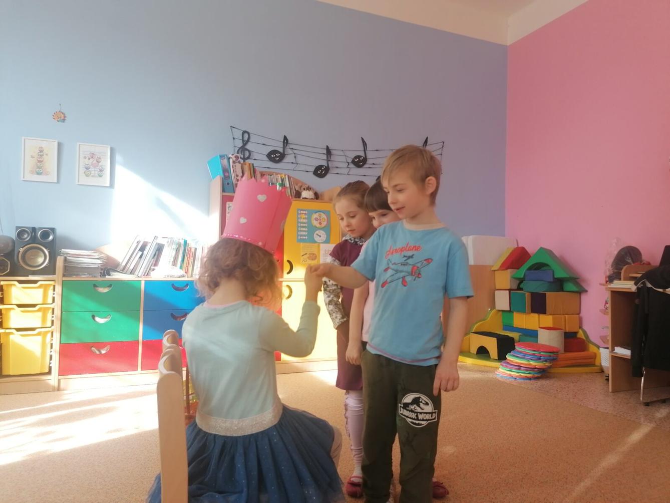 Slavíme: Laurinka měla narozeniny :-) - 16