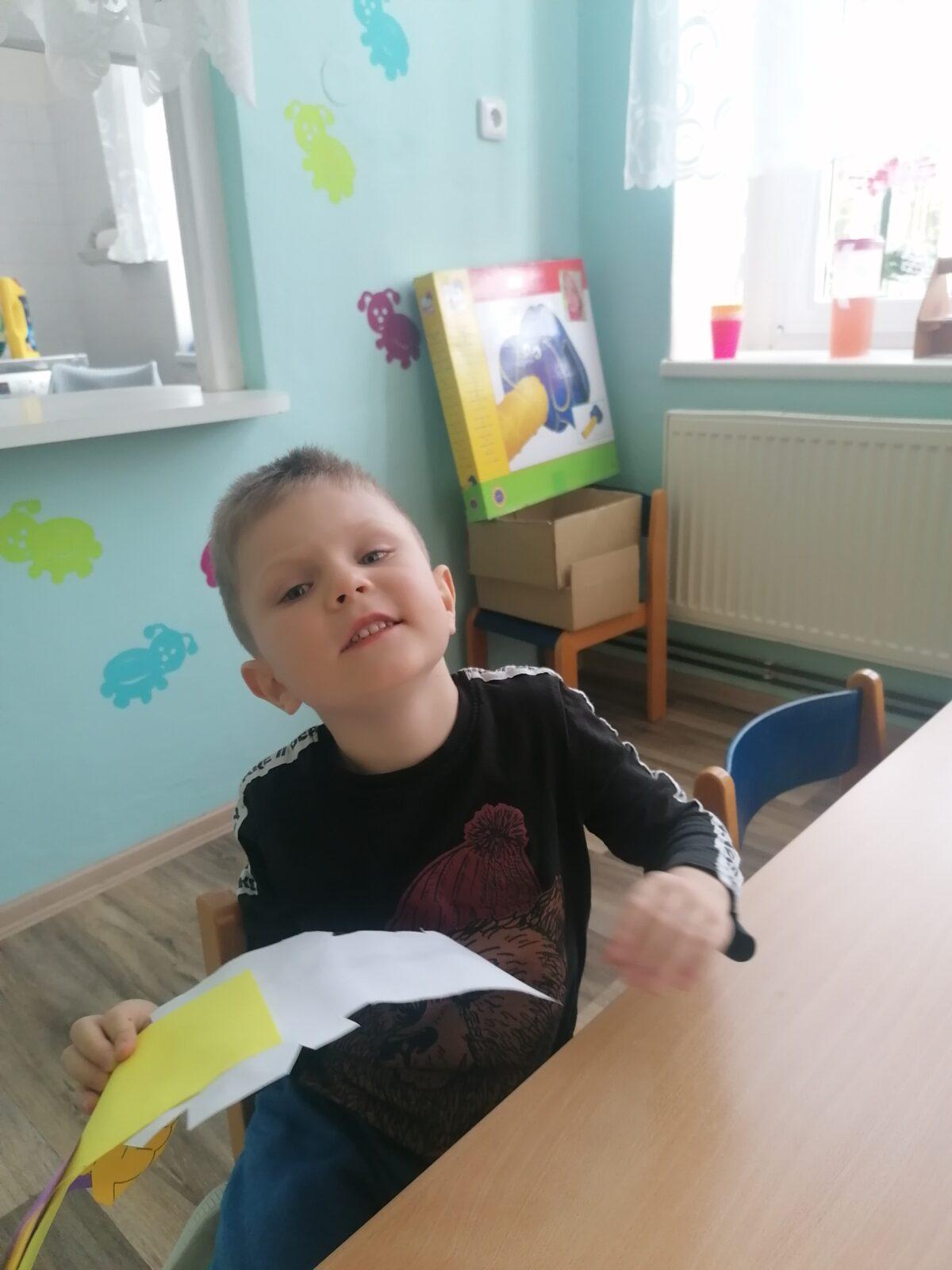 Broučci: tvořeníčko, tvoření: "karneval" :-) - 22