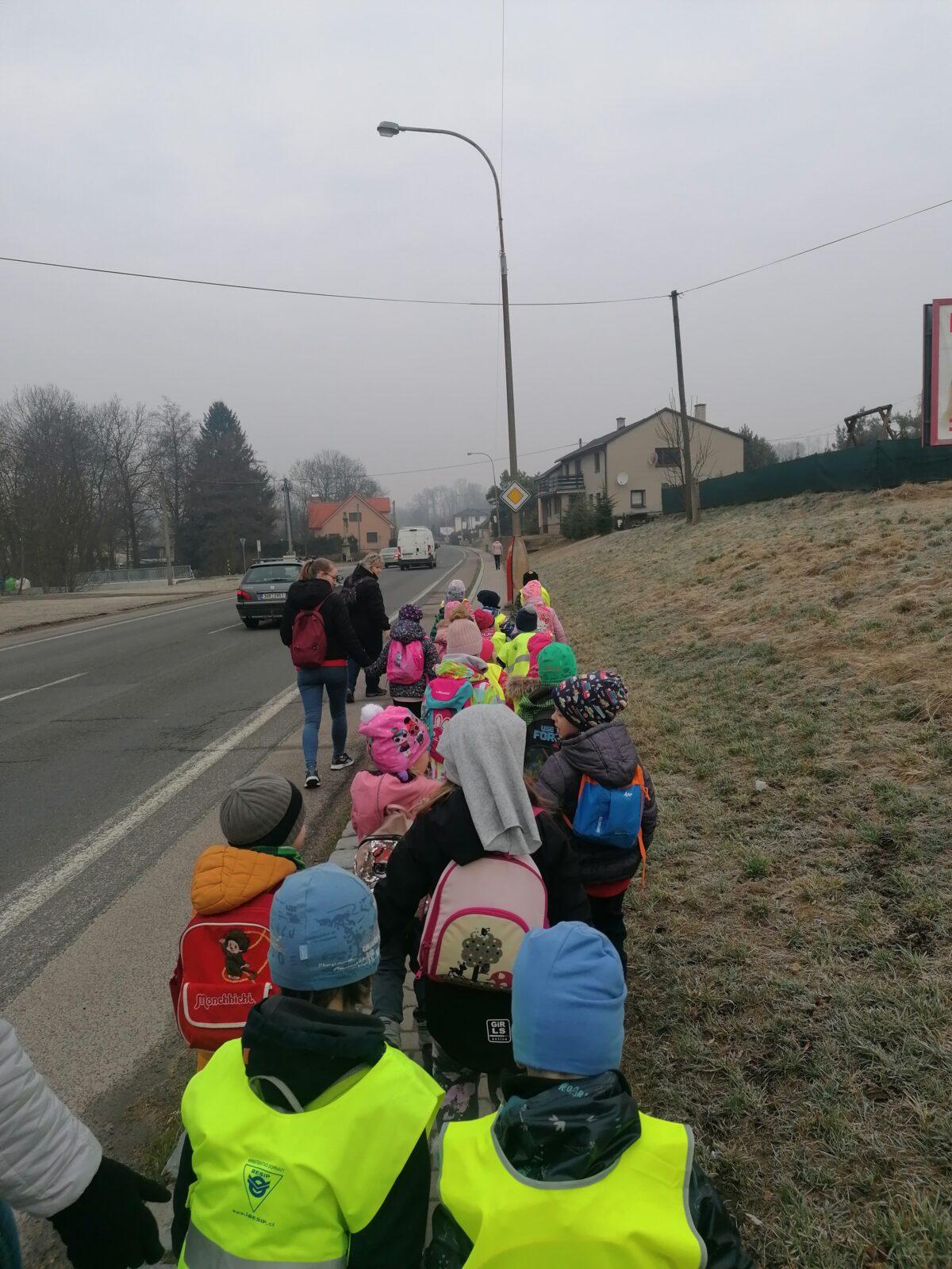 "Zážitkové jaro" - vycházka České Libchavy :-) - 5