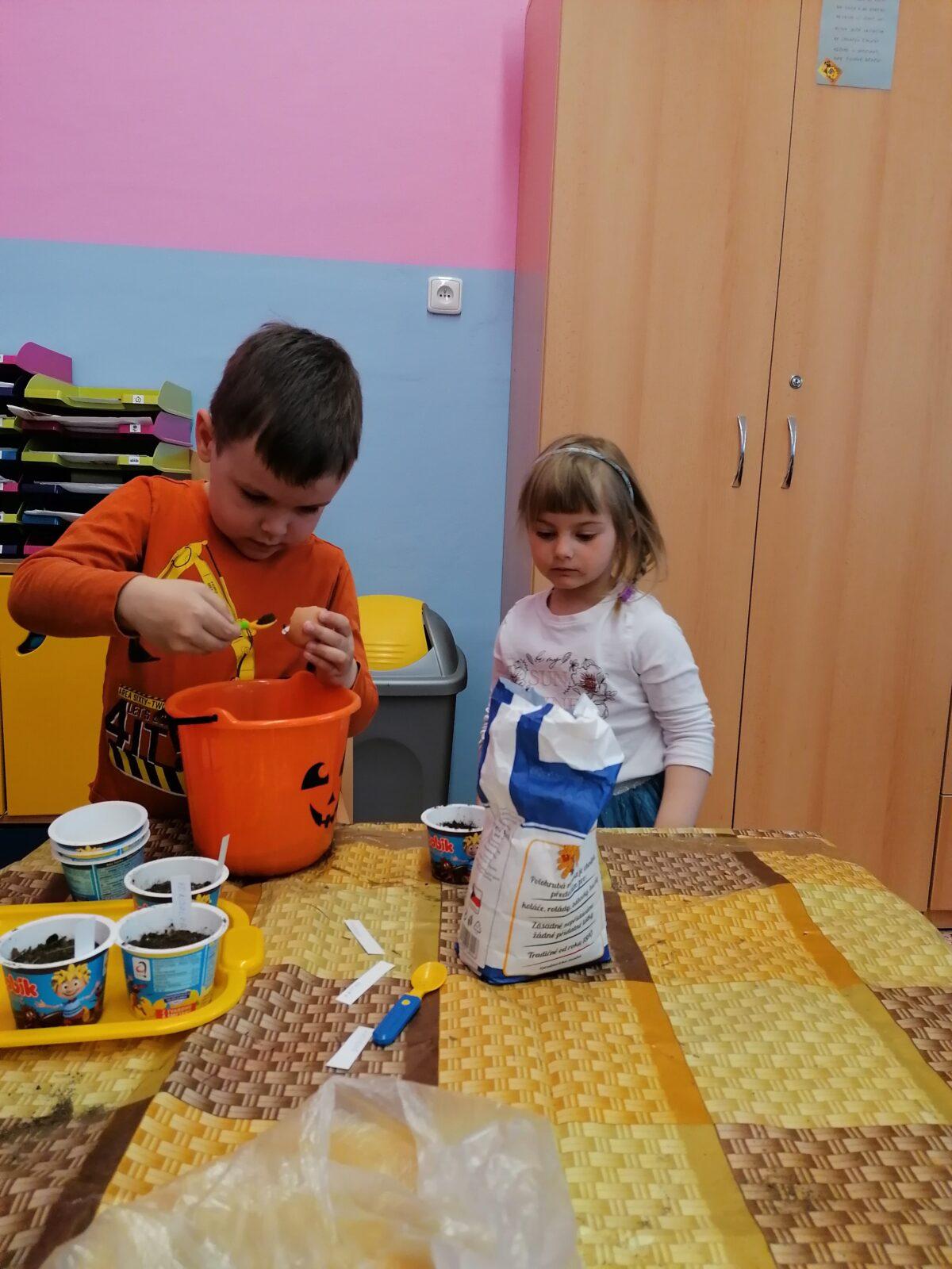 Tvořeníčko, tvoření: "malované vajíčko" - 15