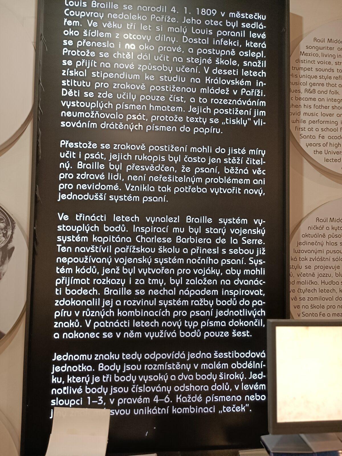 TLAPKY 1.-Praha- cesta a Neviditelná výstava - 14