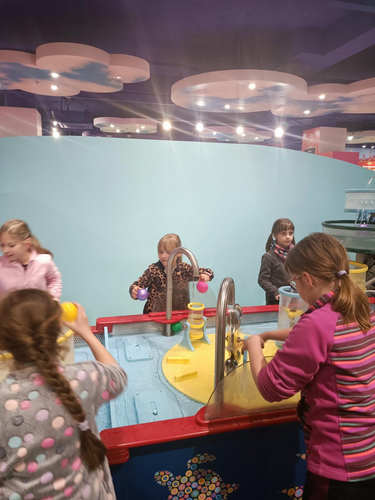 TLAPKY - 2 - motýlci a HAMELYS - 43