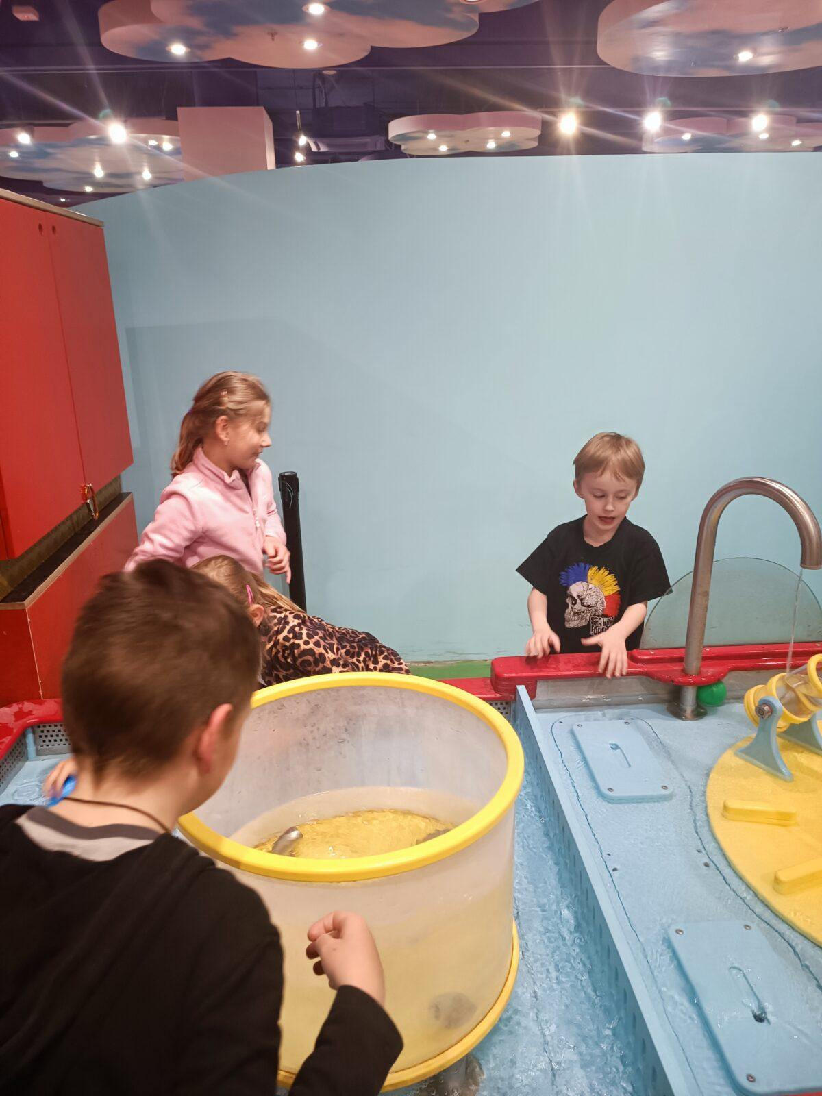 TLAPKY - 2 - motýlci a HAMELYS - 44