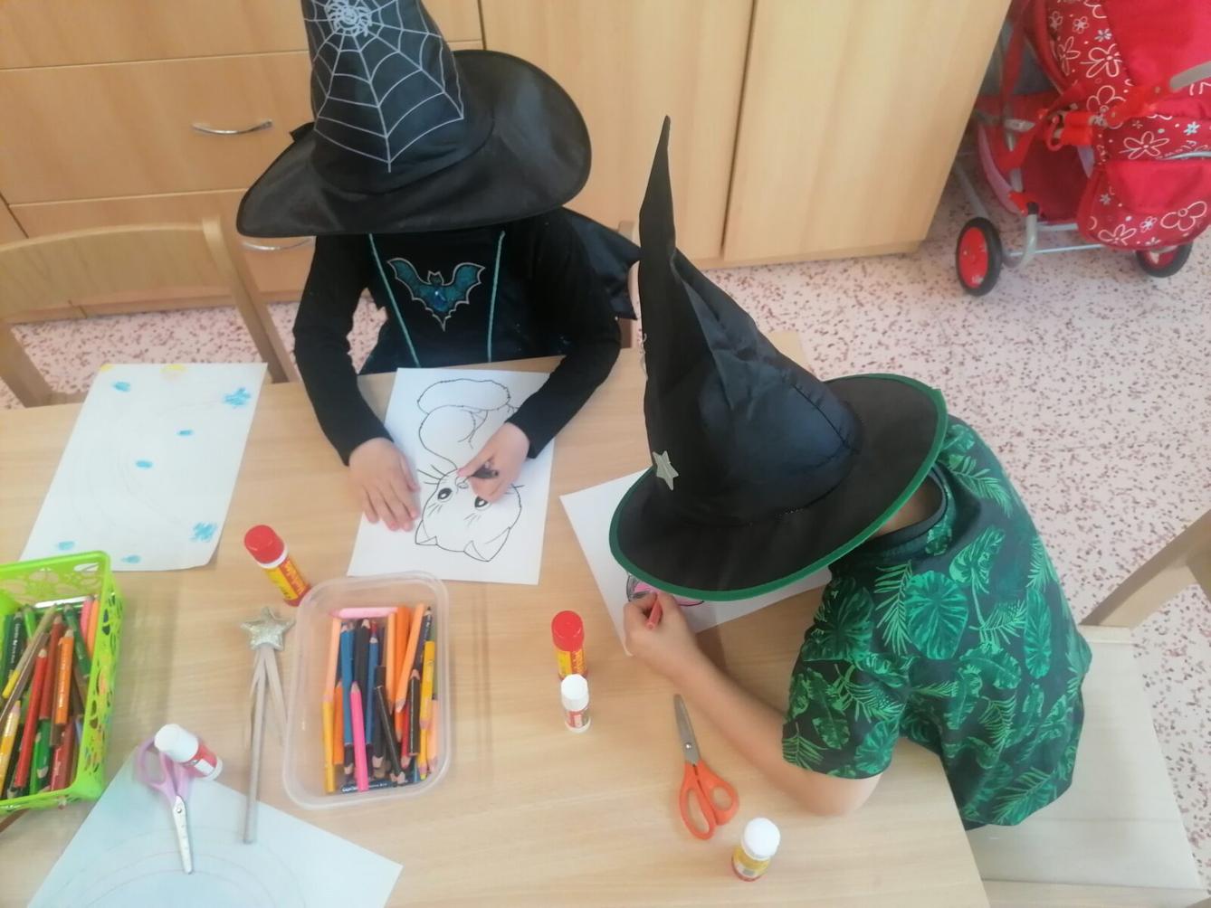 Čarodějnický týden v MŠ :-) - 149