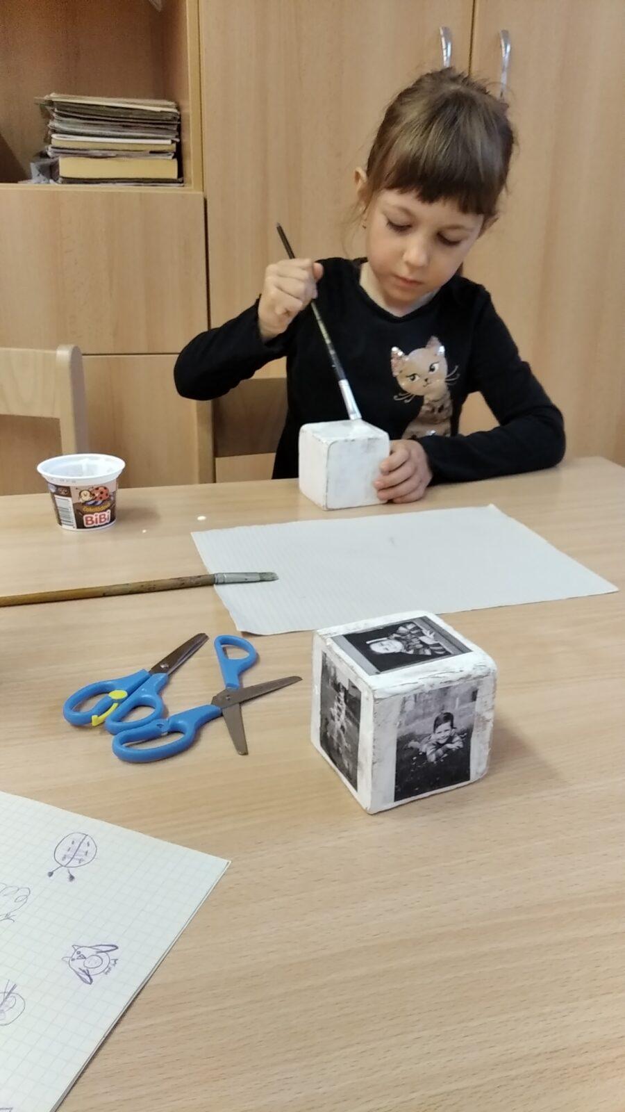 broučci:přípravy na den matek - 7